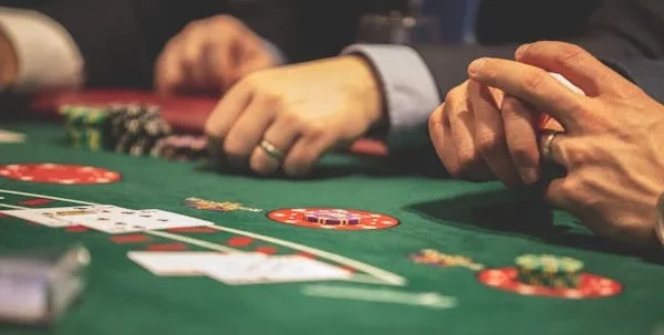 What Is House Edge in Blackjack? [GUIDE]